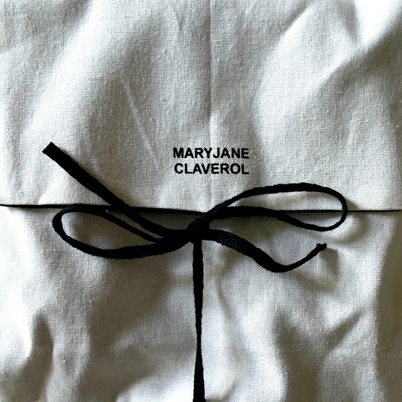 Mary Jane Claverol padded crystal headband. New. - Picture 2 of 6